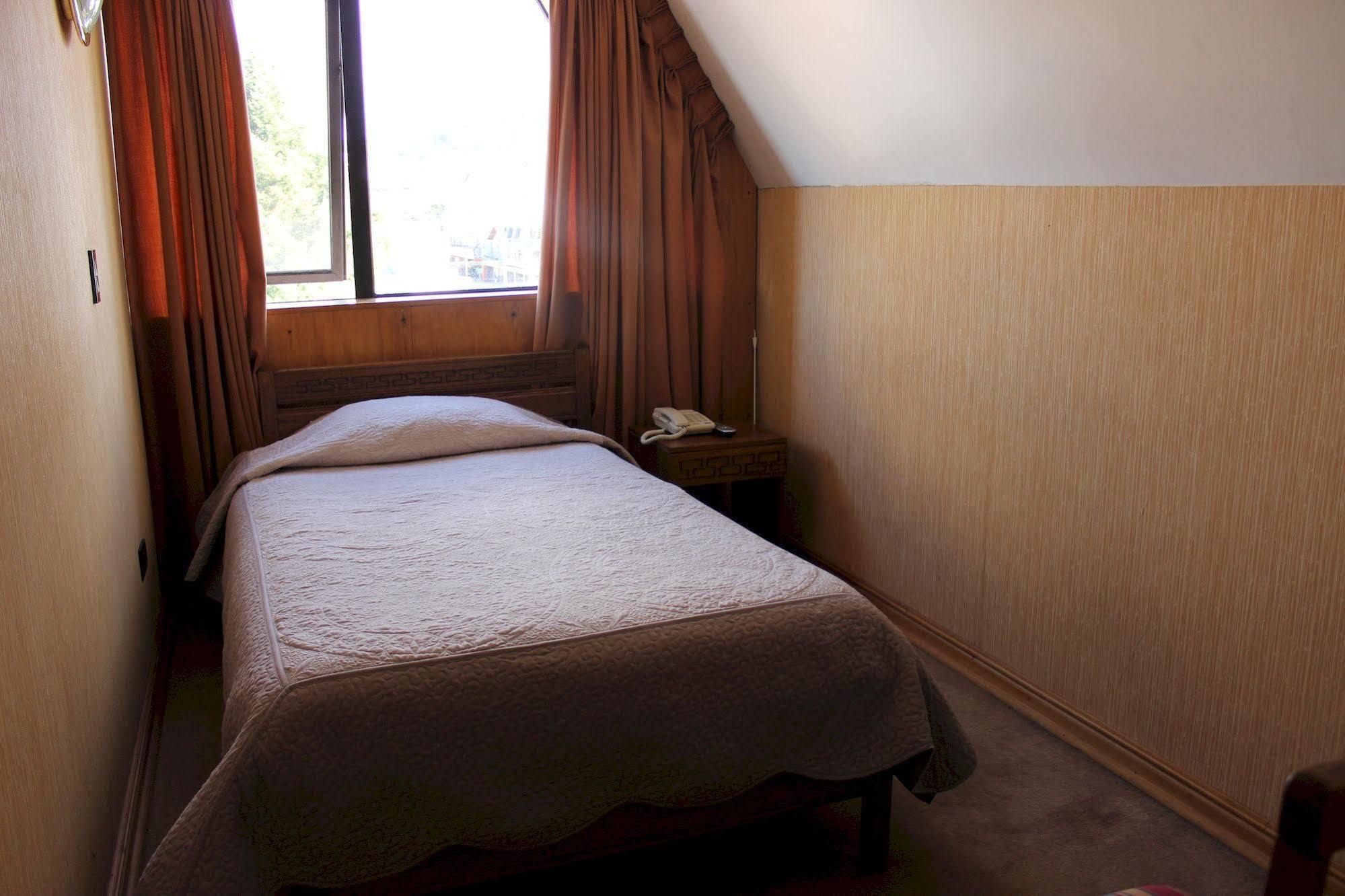 Hotel Antupiren Puerto Montt Eksteriør bilde