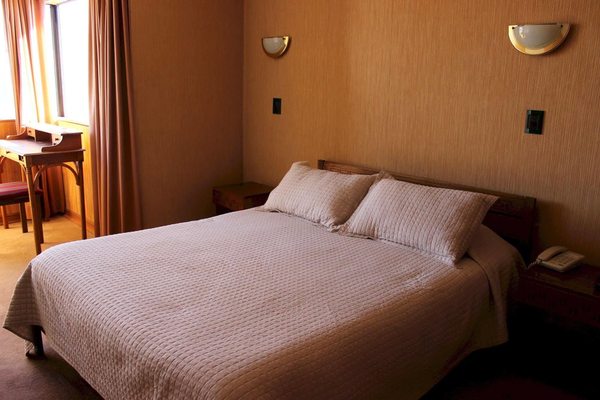 Hotel Antupiren Puerto Montt Eksteriør bilde