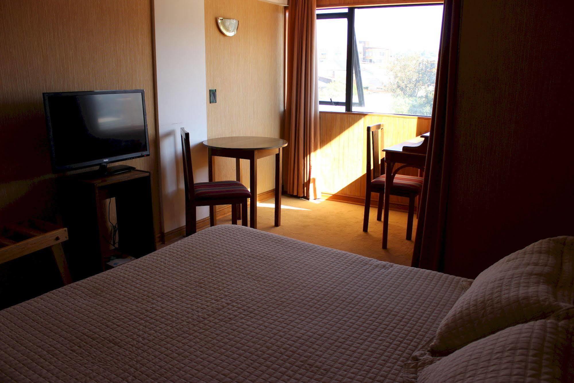 Hotel Antupiren Puerto Montt Eksteriør bilde